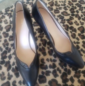 Women's 4 inch pumps